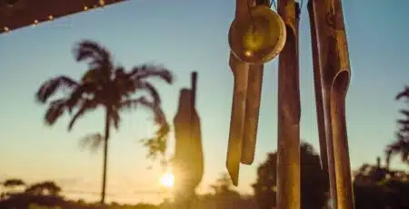 Soñar con campanas de viento