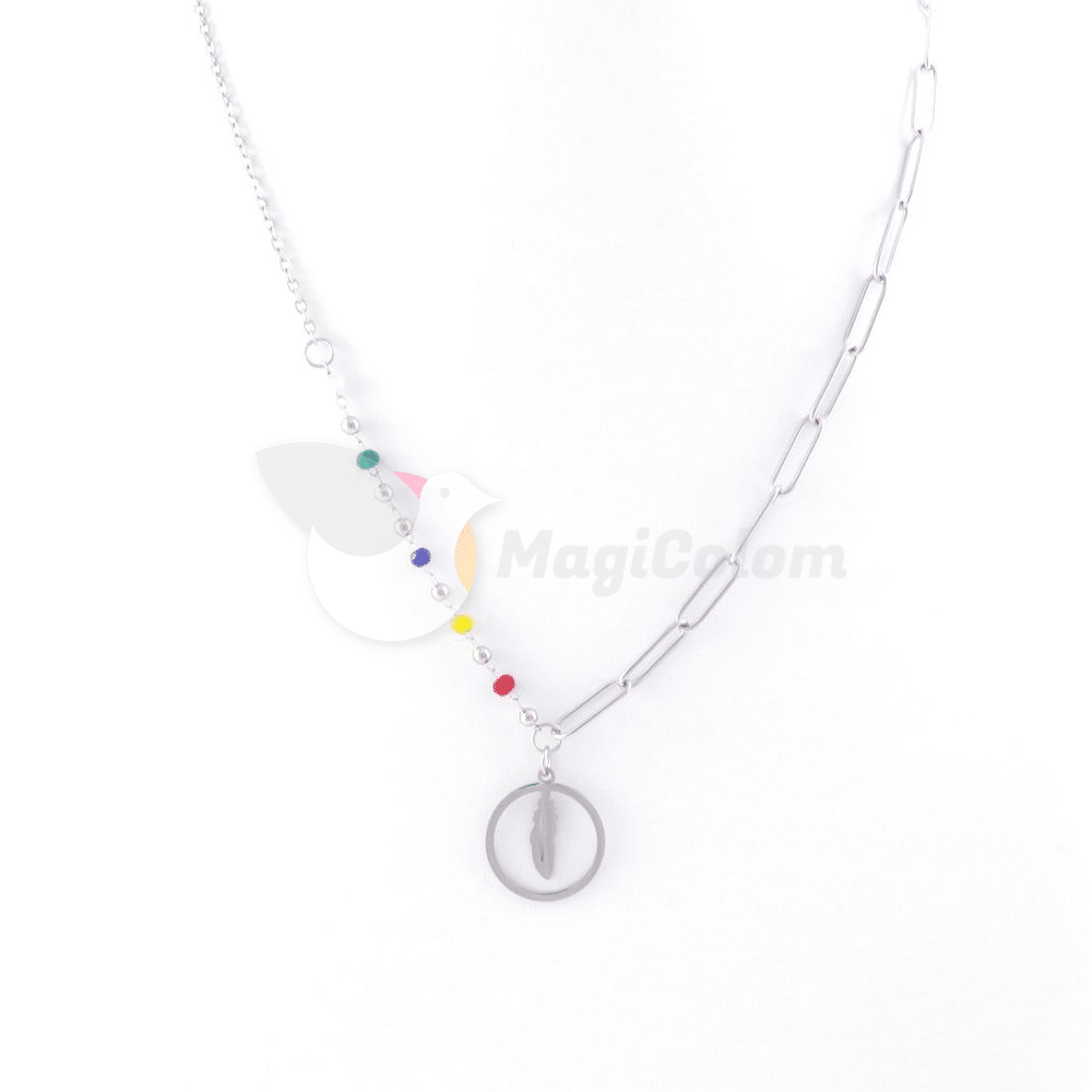 Collar con Colgante y Piedras Surtidas