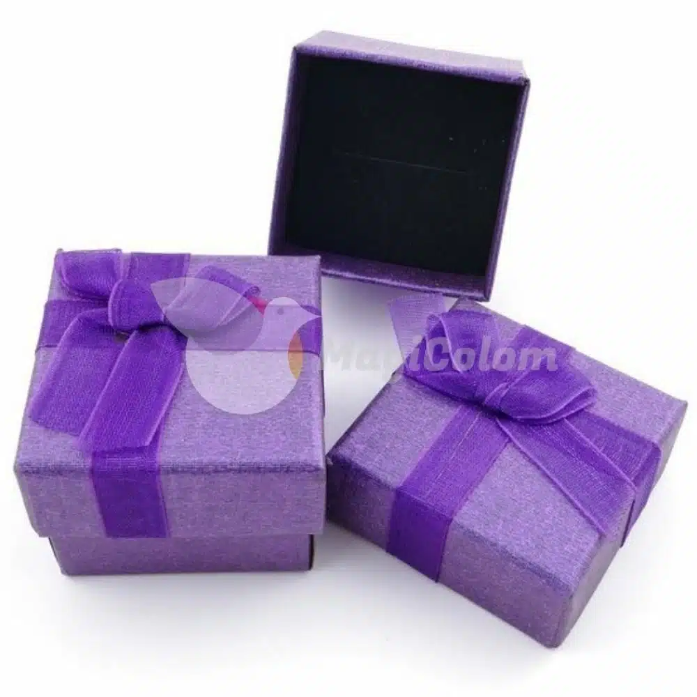Caja Regalo para Anillos 4 x 4 cm Morado